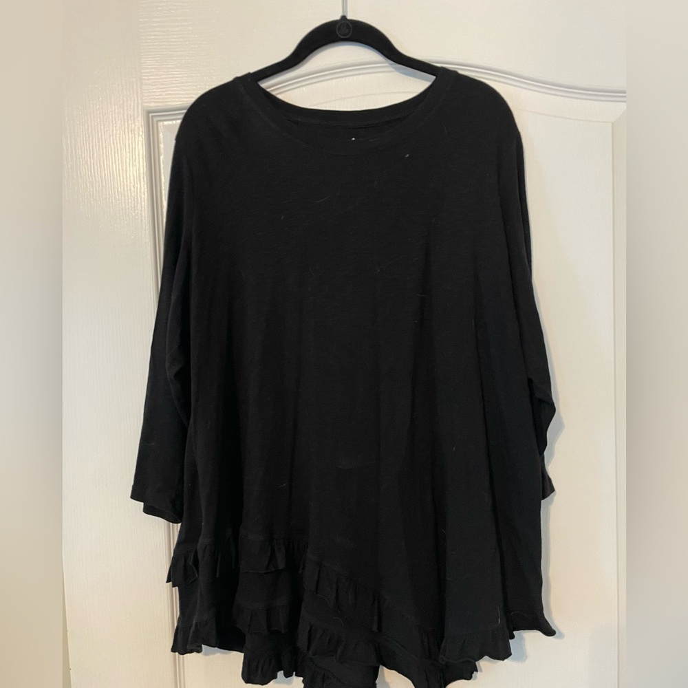 WESTBOUND XL Black Ruffled 3/4 Sleeve Tunic